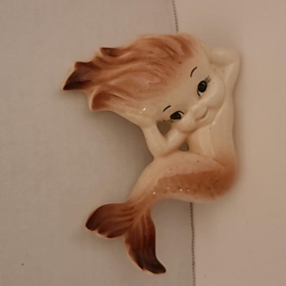1950's ceramic Bisque Mermaid wall deco - Picture 2 of 4